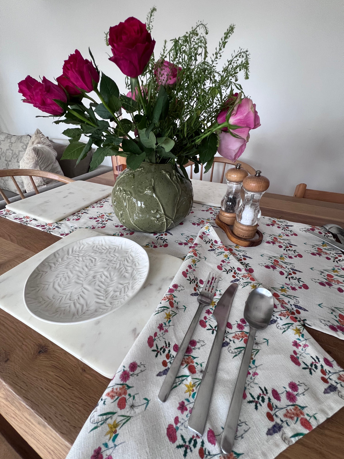Table Runner - Birth Flower Squiggle