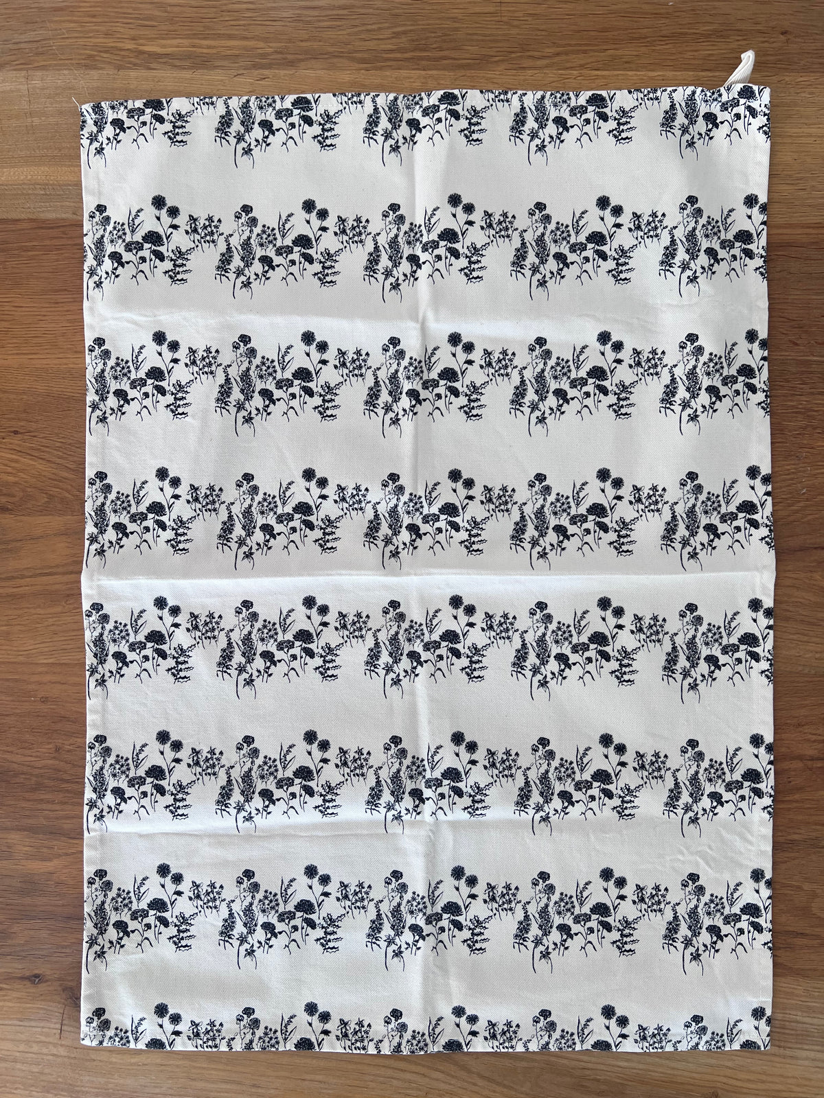 Organic Cotton Tea Cloth - Birth Flower Monochrome